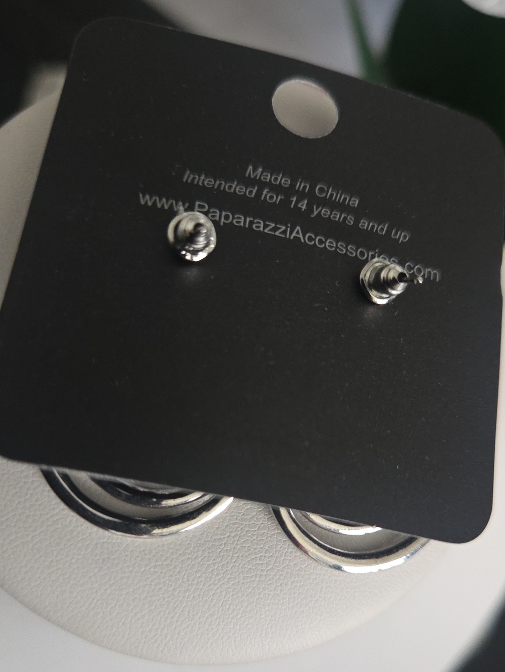 Paparazzi Glow Roll Blue Earrings NWT - Picture 2 of 2